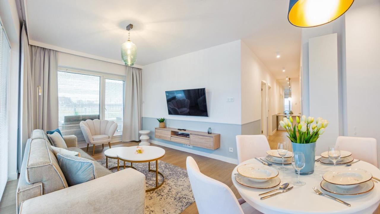 Apartament Lux Tukan B004, Polanki Aqua - Holiday City Kołobrzeg Buitenkant foto