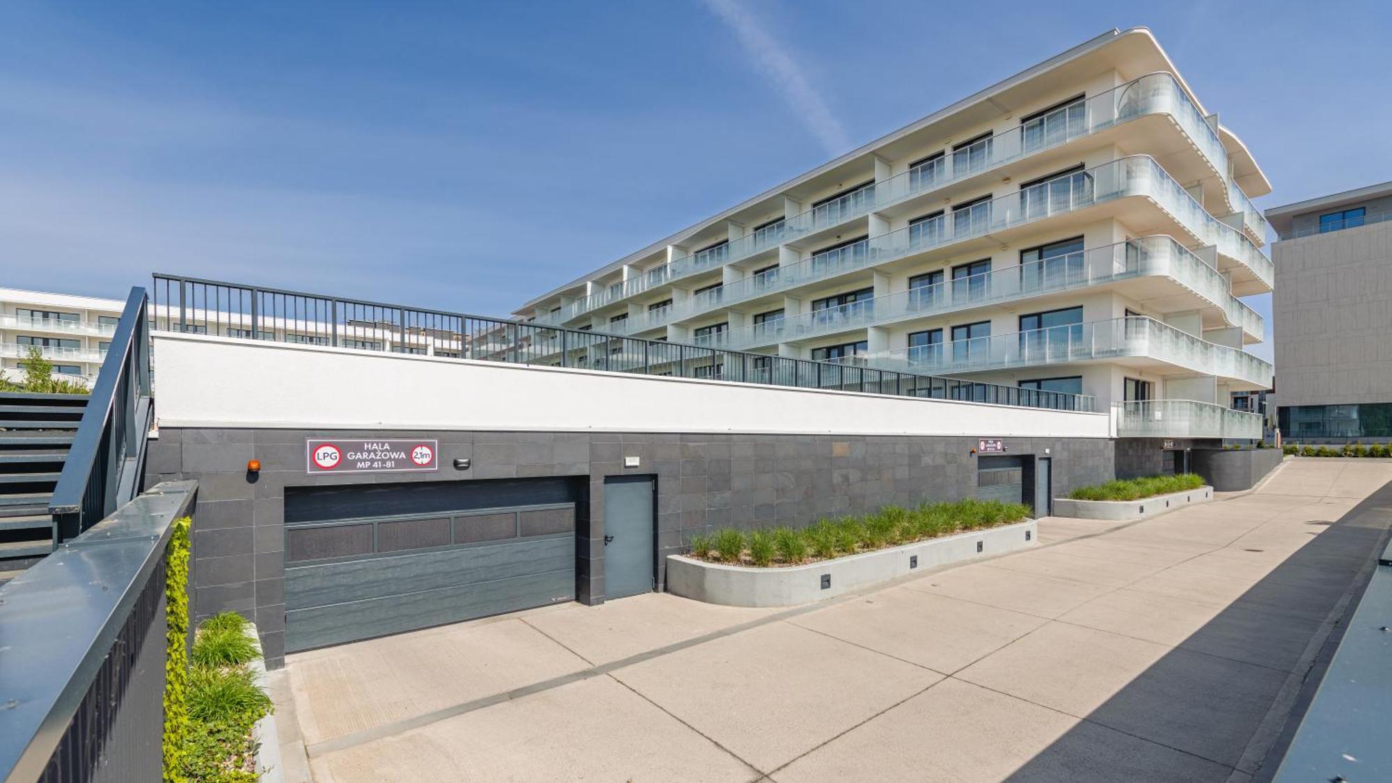 Apartament Lux Tukan B004, Polanki Aqua - Holiday City Kołobrzeg Buitenkant foto