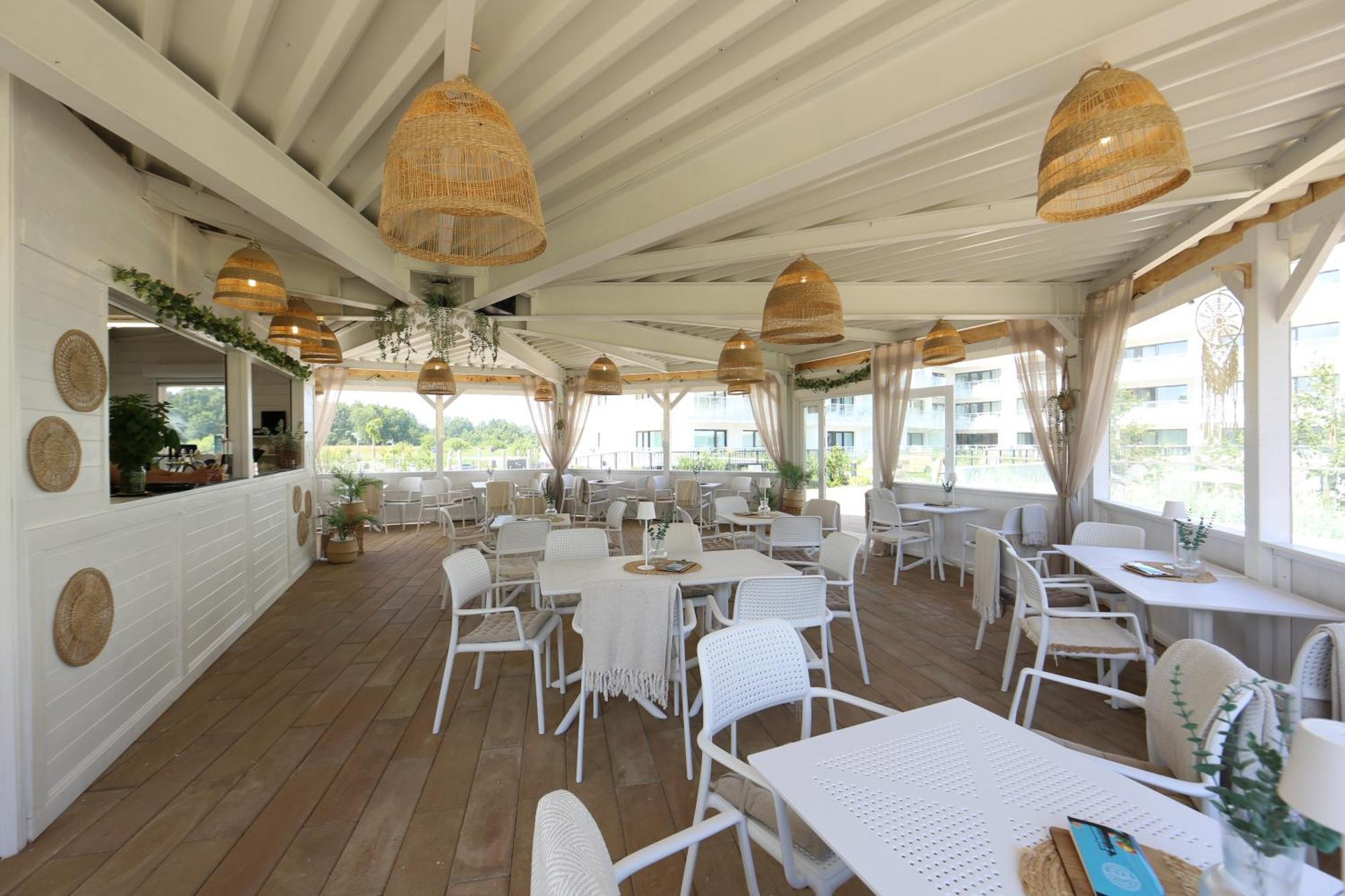 Apartament Lux Tukan B004, Polanki Aqua - Holiday City Kołobrzeg Buitenkant foto